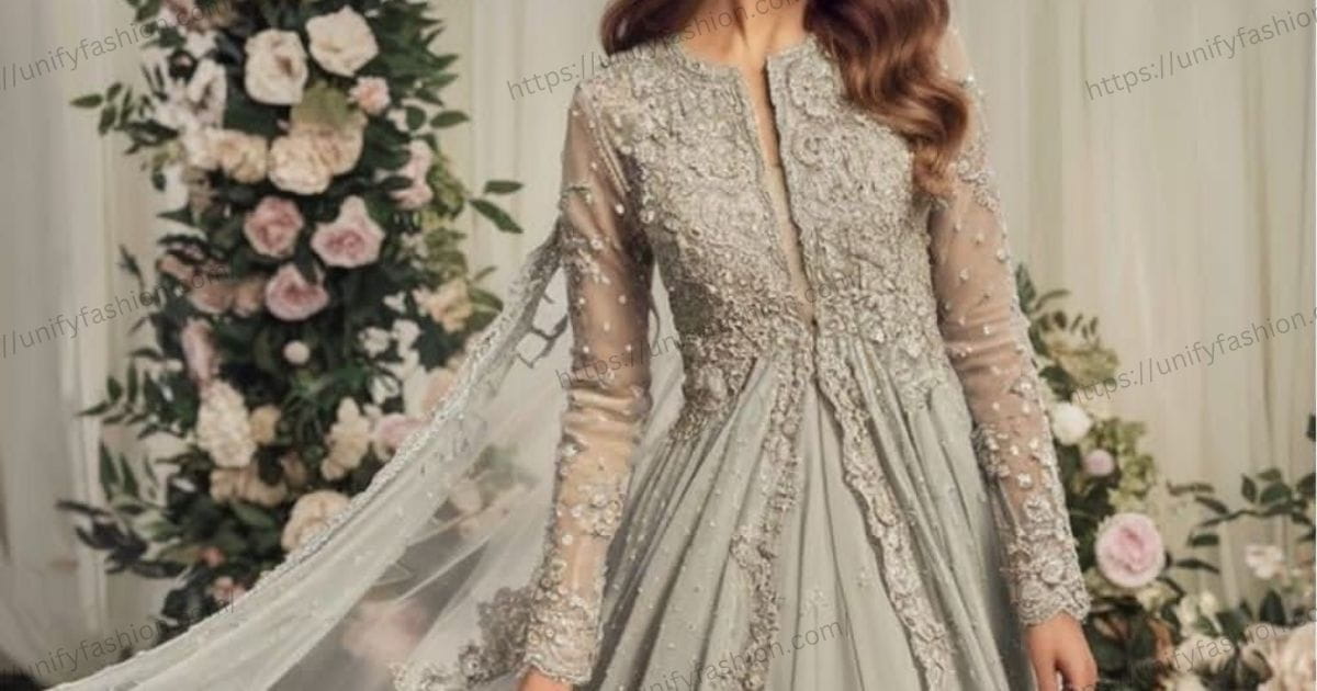 Its Relationship with Dress Styling Tips